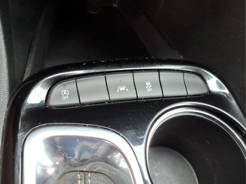 Used 2022 Buick Encore GX Preferred FWD image 23