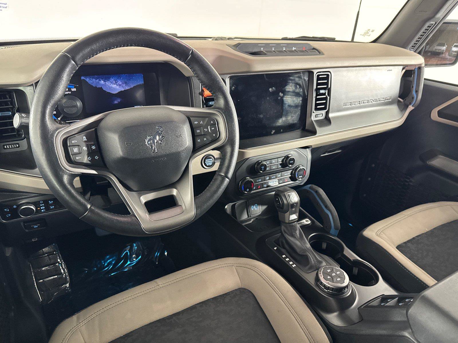 Used 2023 Ford Bronco Wildtrak AWD/4WD image 22