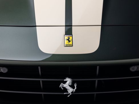 Certified 2019 Ferrari Portofino RWD image 29
