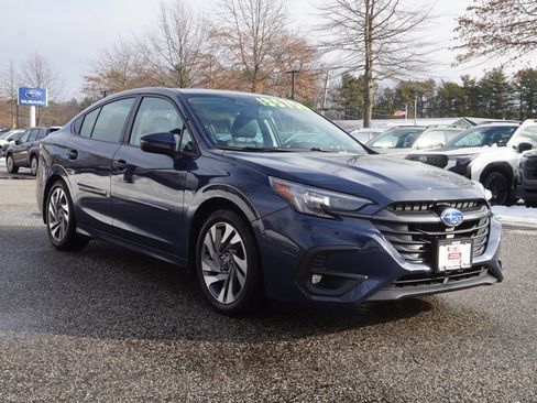 Used 2025 Subaru Legacy Limited image 3