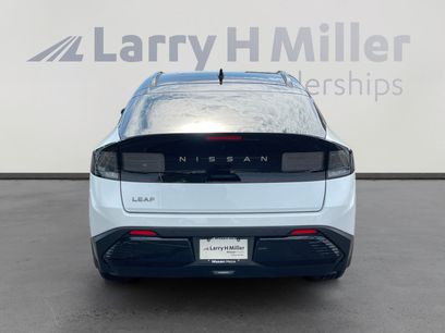 New 2026 Nissan Leaf Platinum+ w/ Cargo Package (Platinum+)