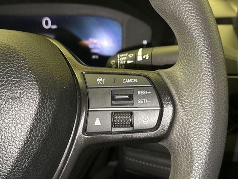 Used 2023 Honda Accord LX image 27
