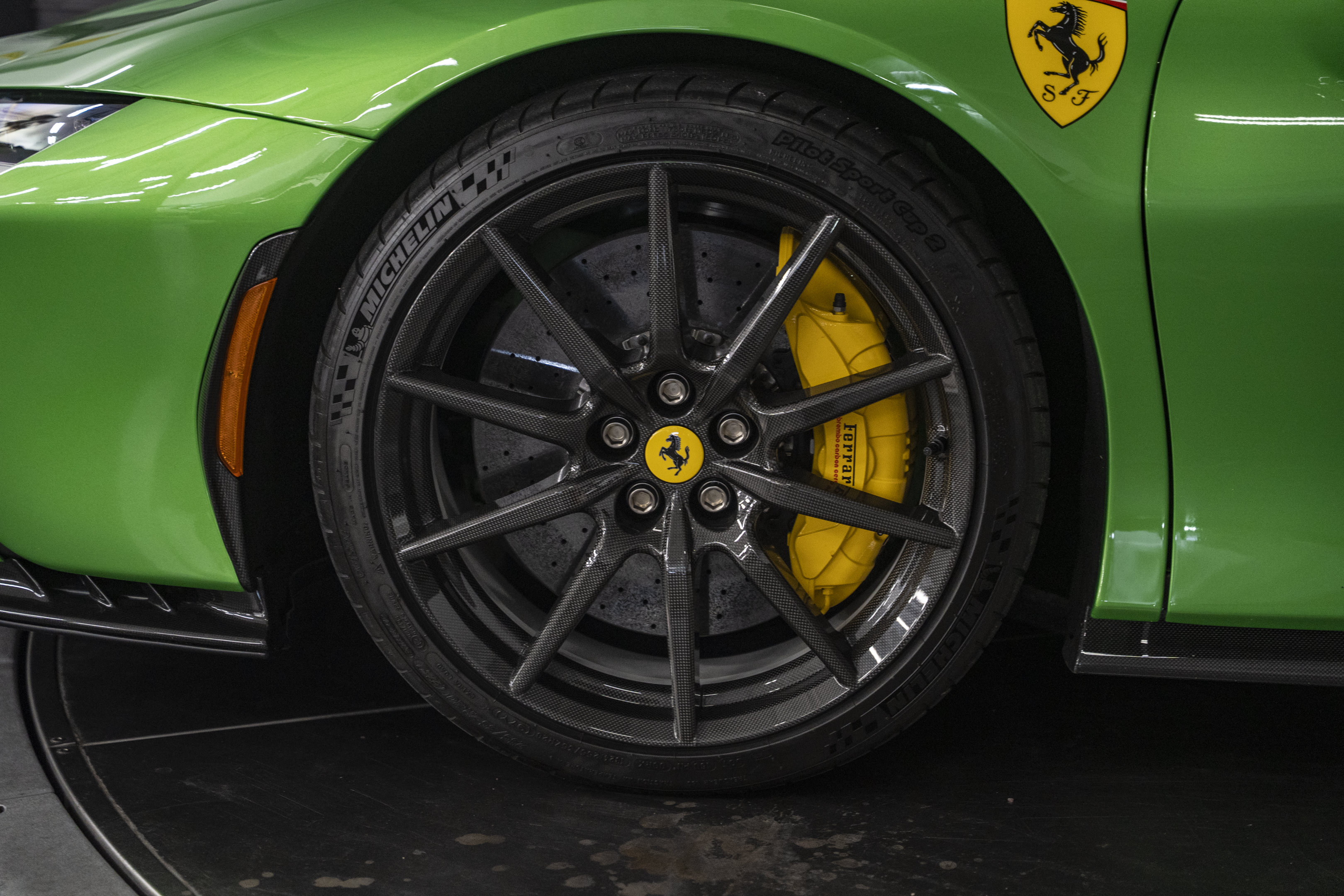 Used 2025 Ferrari SF90 Spider AWD/4WD image 28
