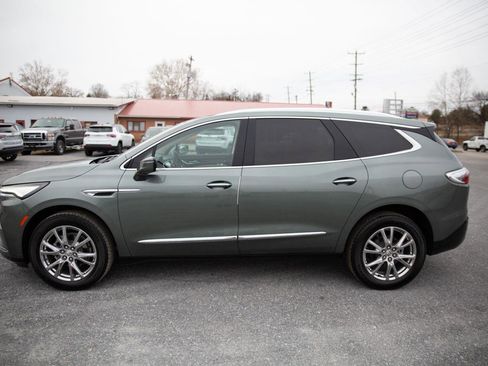 Certified 2023 Buick Enclave Premium w/ Experience Buick Package image 6