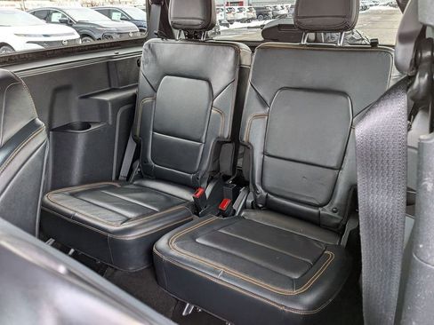 Used 2022 Ford Bronco Badlands image 17