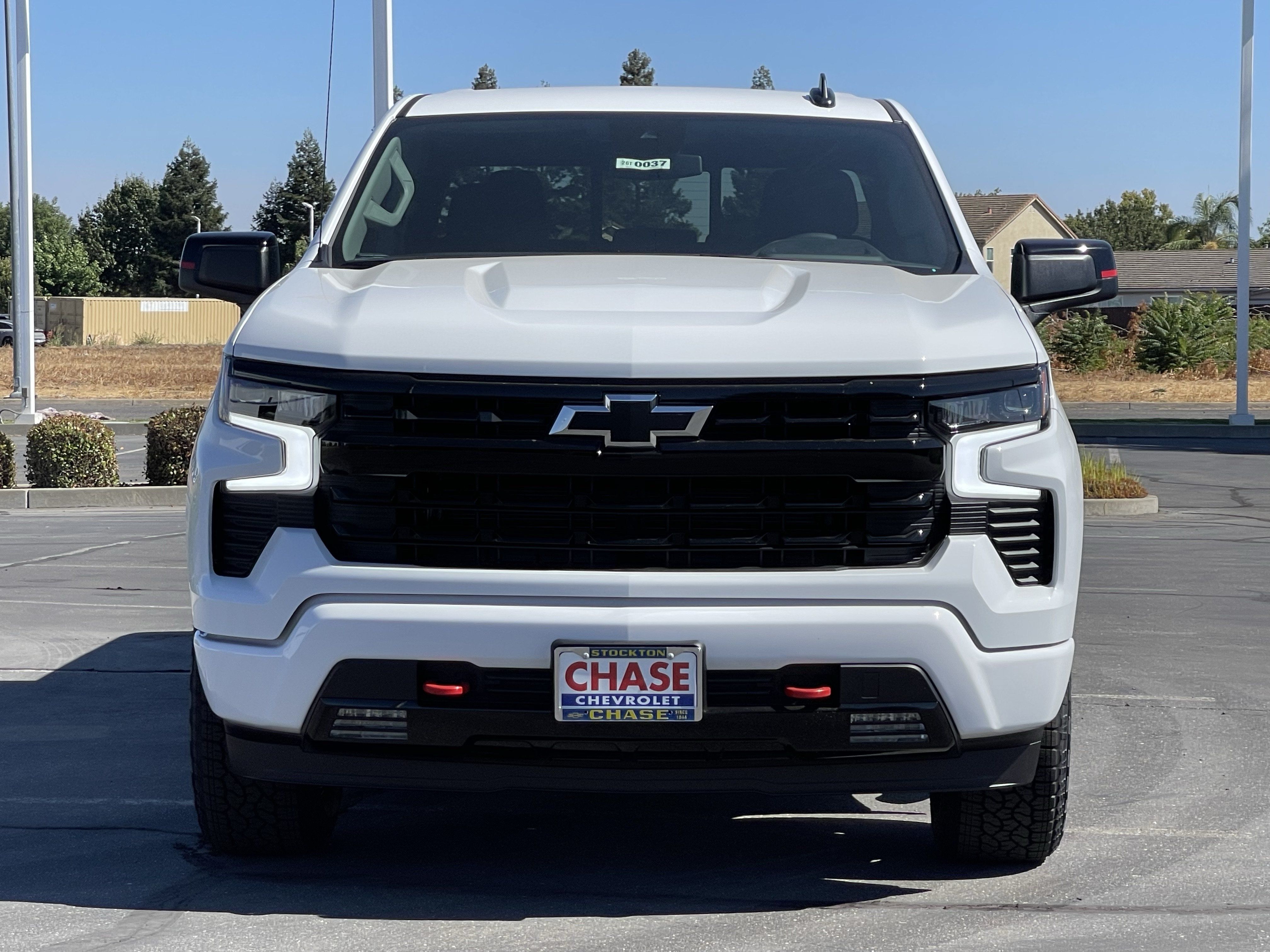 New 2026 Chevrolet Silverado 1500 RST w/ Redline Edition AWD/4WD image 3