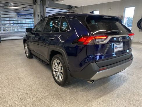 Used 2023 Toyota RAV4 Limited image 10