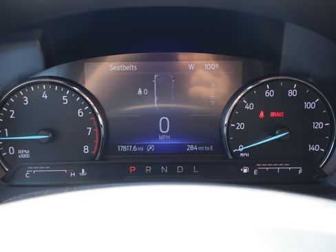 Used 2024 Ford Explorer XLT w/ Equipment Group 202A AWD/4WD image 29
