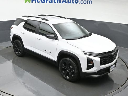 New 2026 Chevrolet Equinox LT w/ Convenience Package II image 3