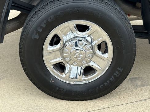 Used 2024 RAM 3500 Tradesman w/ Chrome Appearance Group image 10