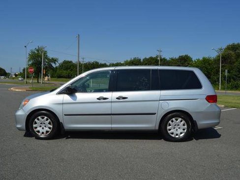 Used 2010 Honda Odyssey LX image 46