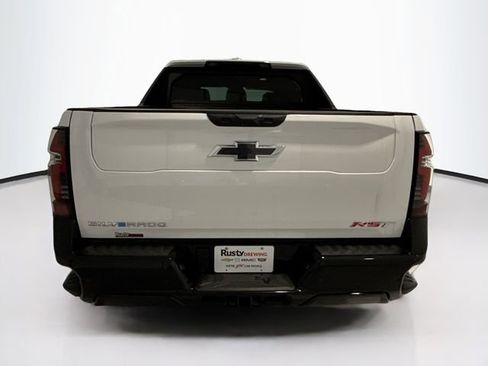 New 2025 Chevrolet Silverado EV RST AWD/4WD image 5