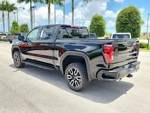 Used 2024 GMC Sierra 1500 AT4 w/ Technology Package AWD/4WD image 8