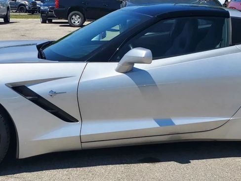 Used 2015 Chevrolet Corvette Stingray Coupe w/ Battery Protection Package RWD image 17