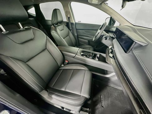 Used 2025 Nissan Murano SV AWD/4WD image 31