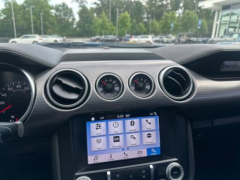 Used 2019 Ford Mustang GT Premium w/ GT Performance Package RWD image 17