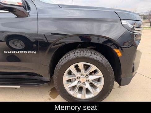 Used 2024 Chevrolet Suburban Premier AWD/4WD image 11