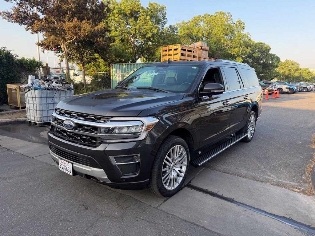 Used 2024 Ford Expedition Max Limited AWD/4WD image 1