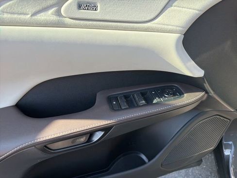 Used 2025 Lexus RX 350 AWD w/ Convenience Package image 6