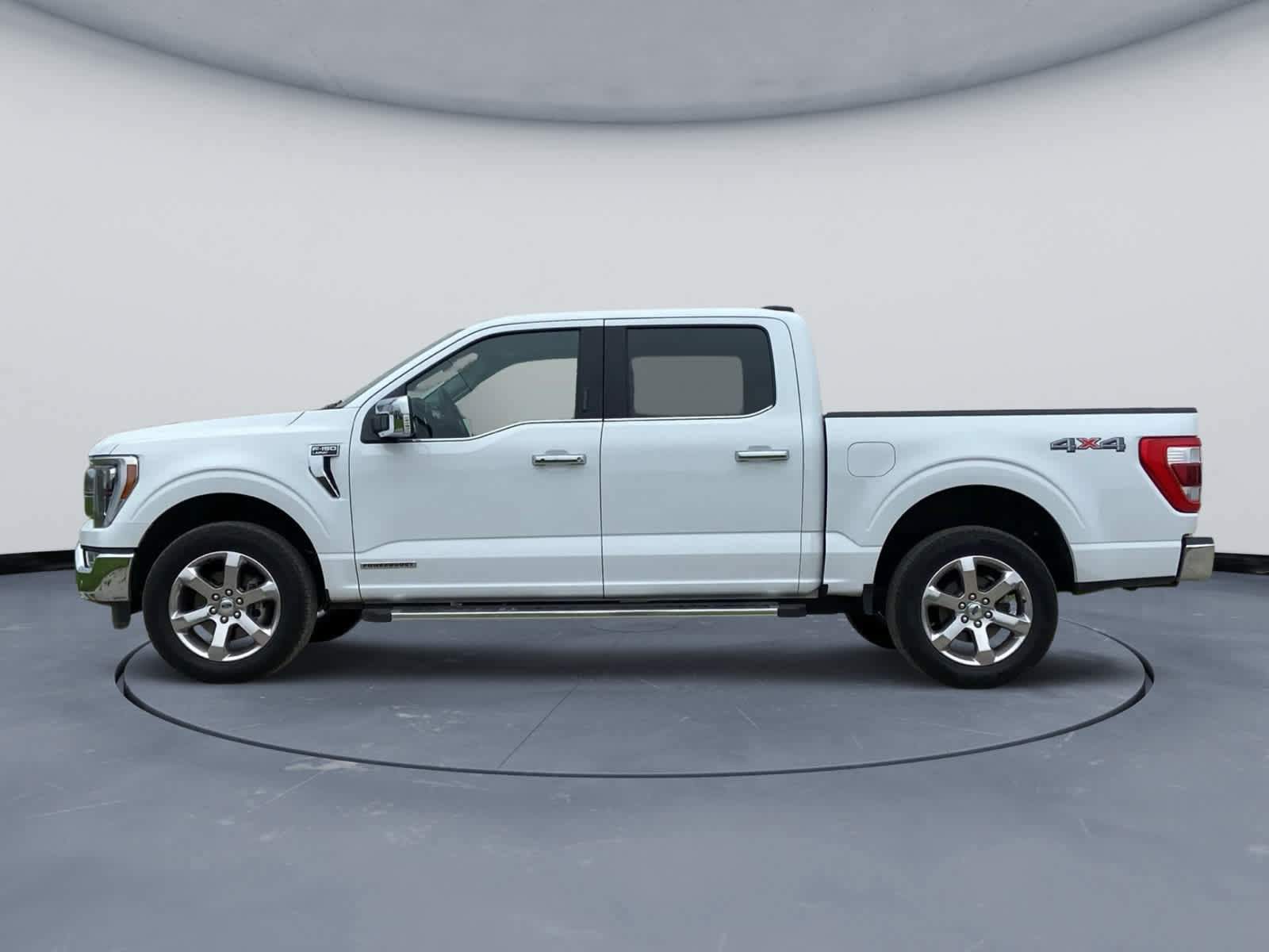 Used 2023 Ford F150 Lariat w/ Equipment Group 502A High AWD/4WD image 9