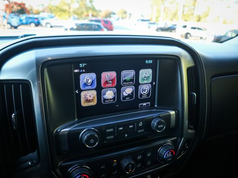 Used 2019 Chevrolet Silverado 2500 LTZ w/ Duramax Plus Package image 24