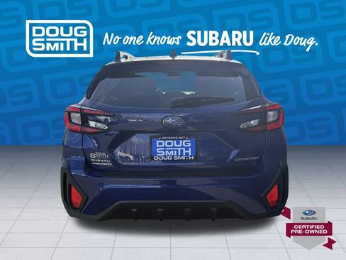 Certified 2025 Subaru Crosstrek 2.0i Premium image 3