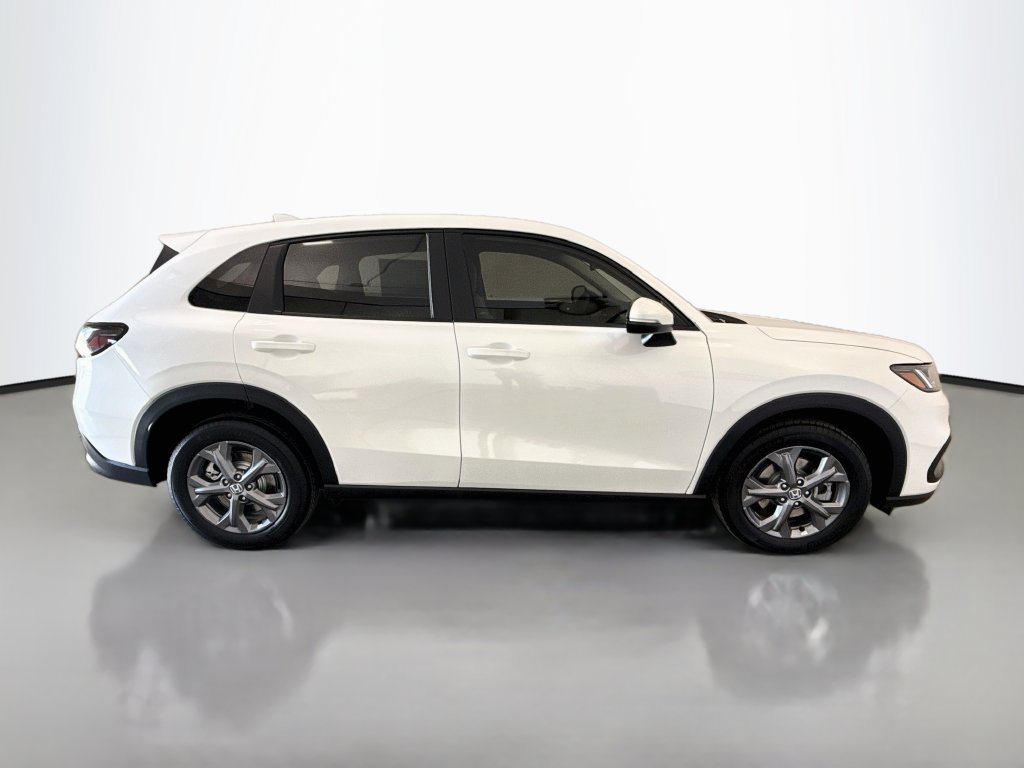 Used 2026 Honda HR-V LX image 8