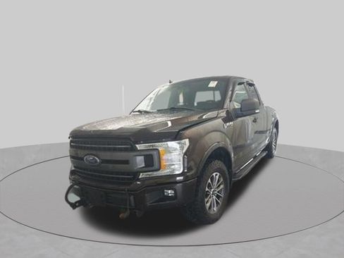 Used 2019 Ford F150 XLT w/ Equipment Group 302A Luxury AWD/4WD image 38