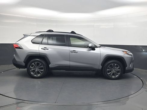 Used 2025 Toyota RAV4 Limited w/ Advanced Technology Package AWD/4WD image 3