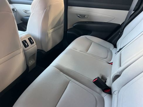 New 2026 Hyundai Tucson Blue SE image 4