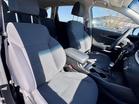 Used 2020 Kia Sorento L image 17