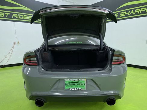 Used 2019 Dodge Charger Scat Pack image 9