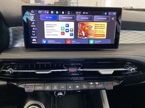 Used 2024 Alfa Romeo Tonale Ti image 17