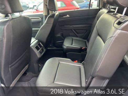 Used 2018 Volkswagen Atlas SE image 25