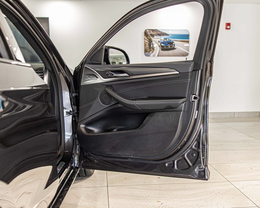 Used 2023 BMW X4 M40i AWD/4WD image 44