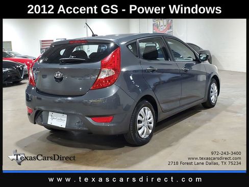 Used 2012 Hyundai Accent GS image 9