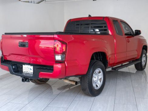 Used 2018 Toyota Tacoma SR RWD image 6