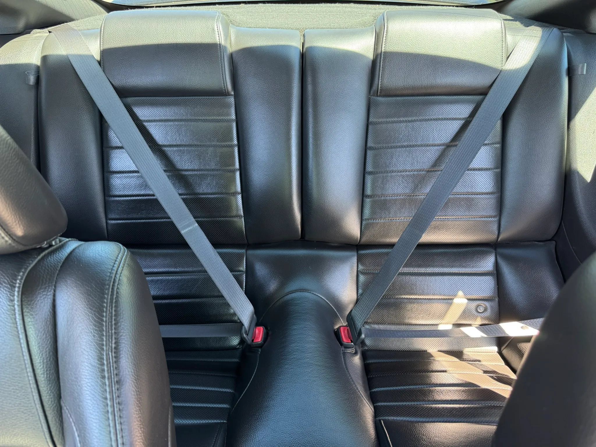 Used 2008 Ford Mustang Shelby GT500 RWD image 21