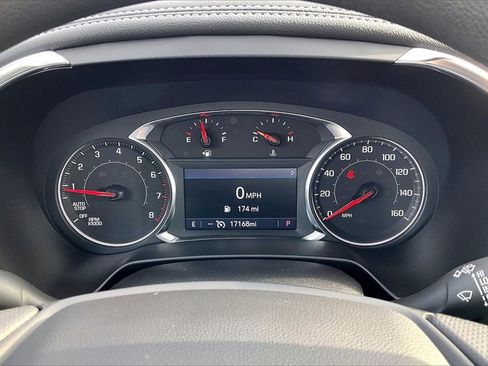 Used 2024 Chevrolet Blazer LT image 19