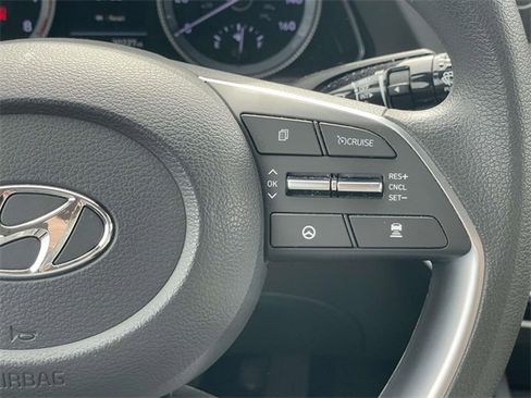 Used 2023 Hyundai Sonata SEL image 16
