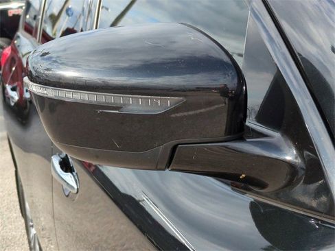 Used 2018 Nissan Pathfinder S image 12