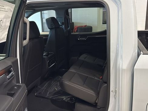 New 2026 GMC Sierra 1500 Denali w/ Technology Package AWD/4WD image 18