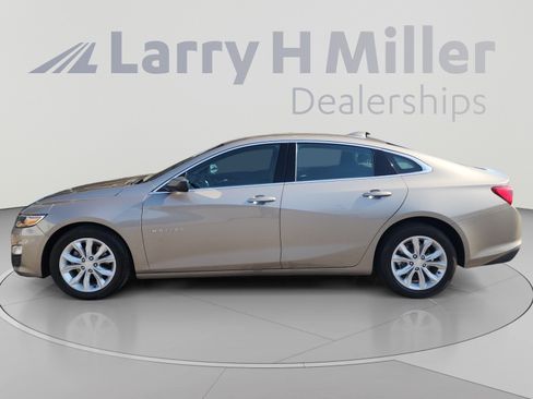 Used 2024 Chevrolet Malibu LT FWD image 2