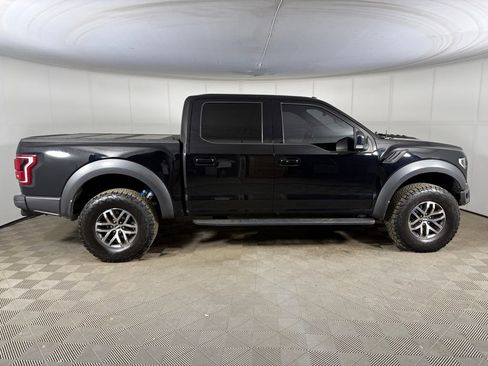 Used 2017 Ford F150 Raptor w/ Equipment Group 802A Luxury AWD/4WD image 15