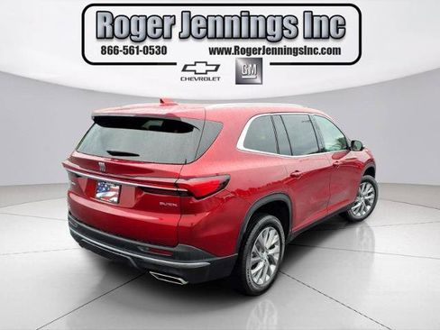 Used 2026 Buick Enclave Preferred FWD image 4