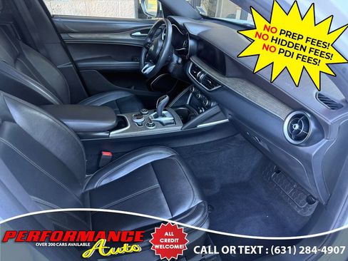 Used 2022 Alfa Romeo Stelvio Ti AWD/4WD image 14