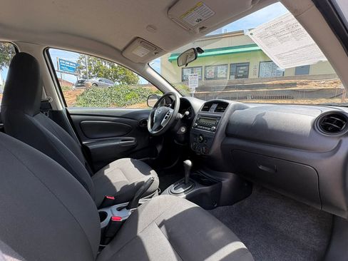 Used 2015 Nissan Versa S Plus FWD image 17