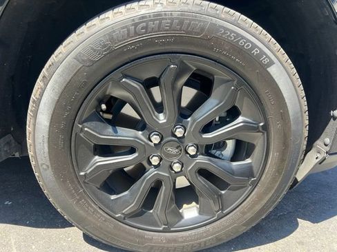 Used 2024 Ford Maverick XLT w/ XLT Luxury Package FWD image 5