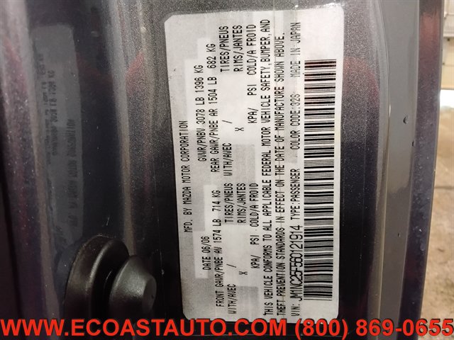 Used 2006 MAZDA MX-5 Miata Touring RWD image 18