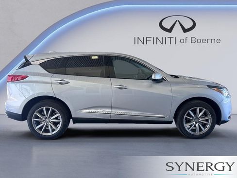 Used 2023 Acura RDX FWD w/ Technology Package image 4
